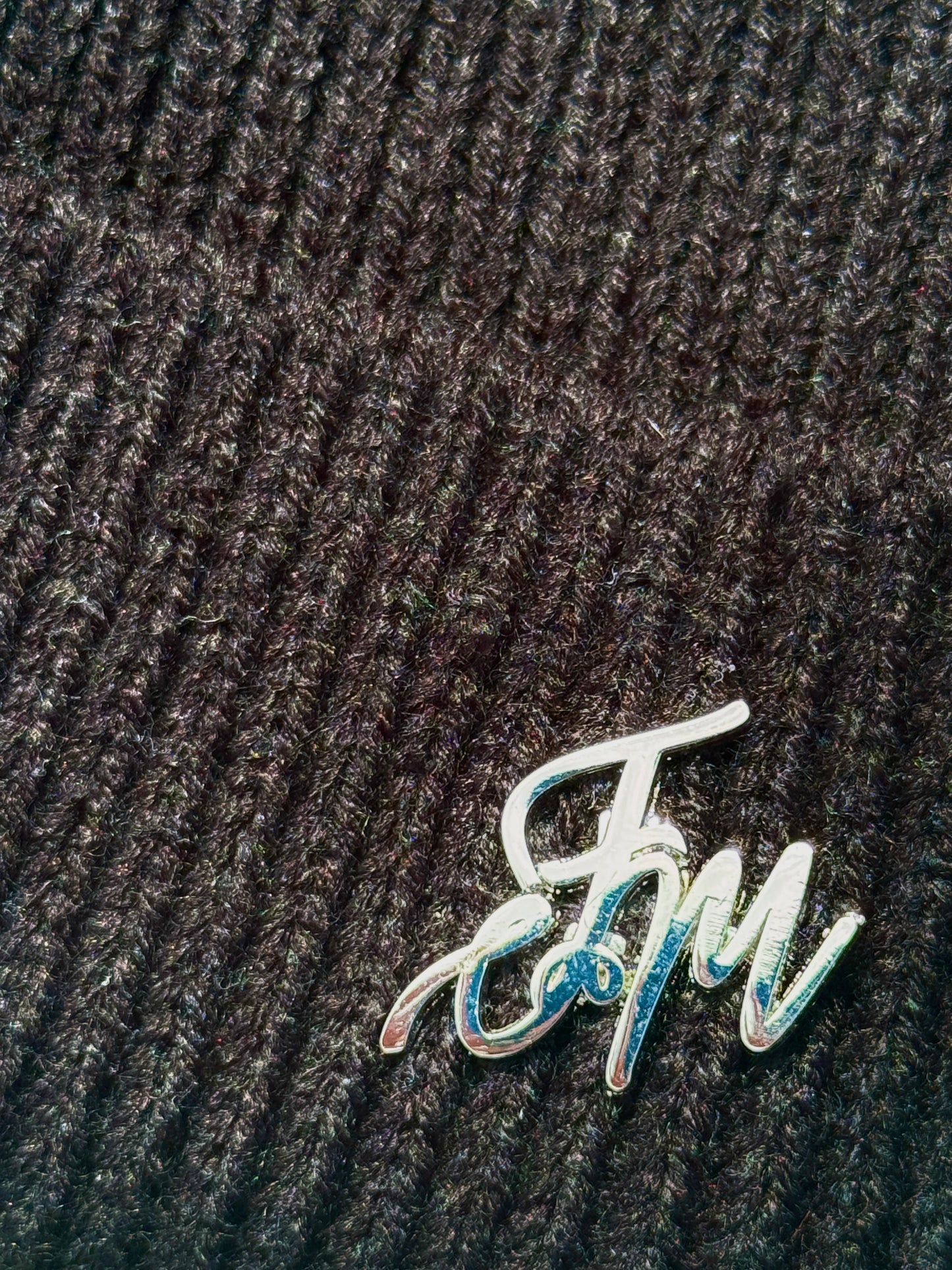 FM LUXE BEANIE (SILVER)